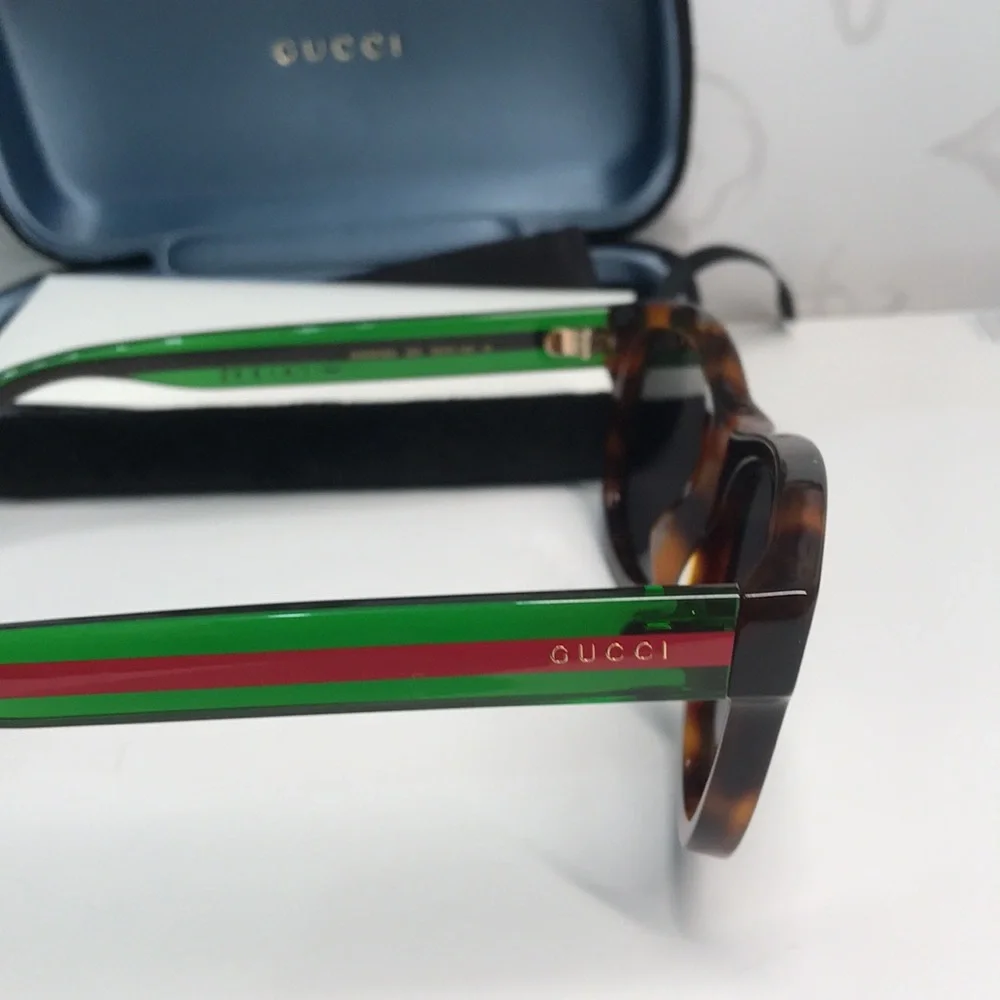 ✨ Brand New Gucci GG0003SN 003 Sunglasses – Havana with Green and Red Stripe ✨